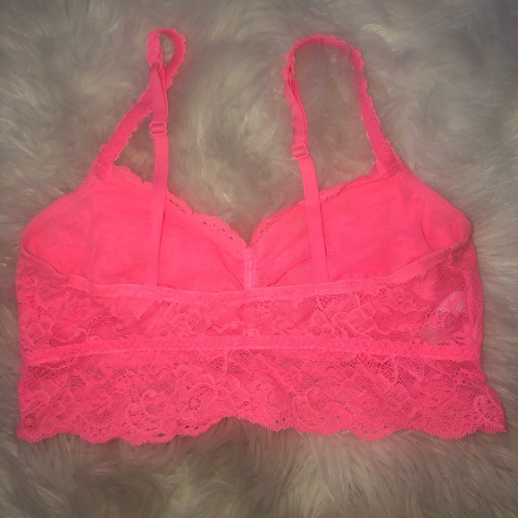 💕Victoria’s Secret bralette👙 - Picture 3 of 4